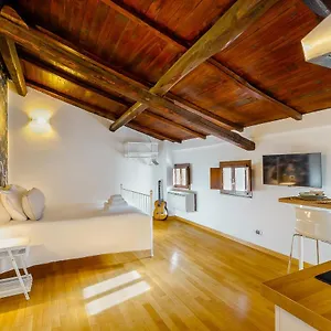 Magikrooms Muse Apartamento Roma